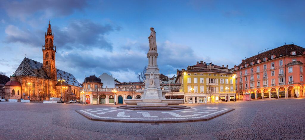 Marktplatz in Bozen, Italien.